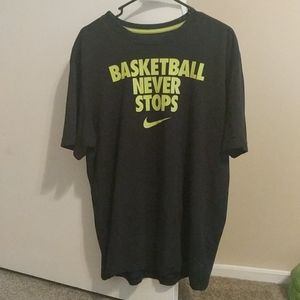Nike basketball t-shirt